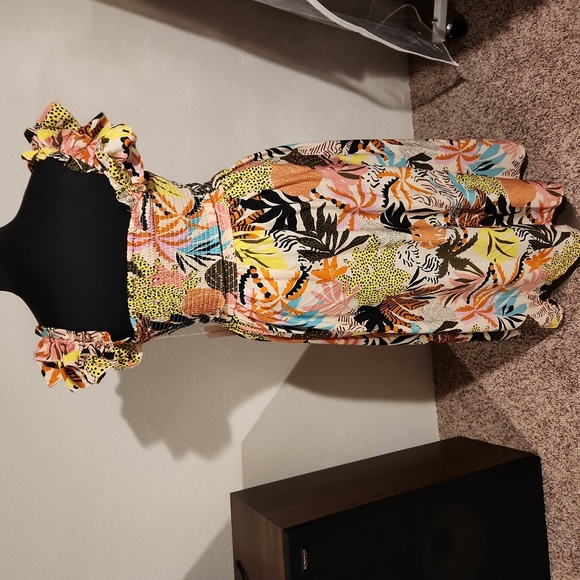 LIVE 4 TRUTH WOMEN'S 2X MAXI DRESS NWT - Picture 2 of 5